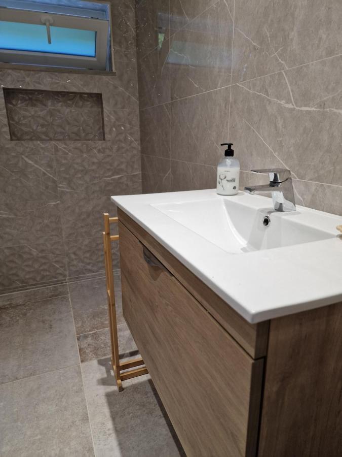 Casa Nikana Turcifal Ngoại thất bức ảnh