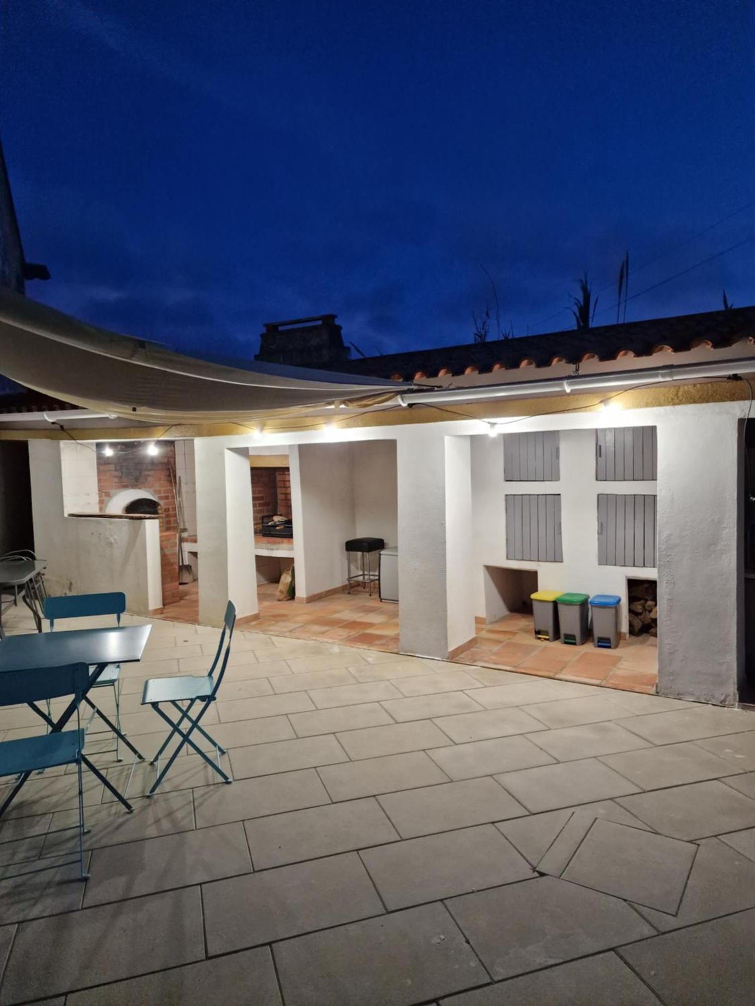 Casa Nikana Turcifal Ngoại thất bức ảnh